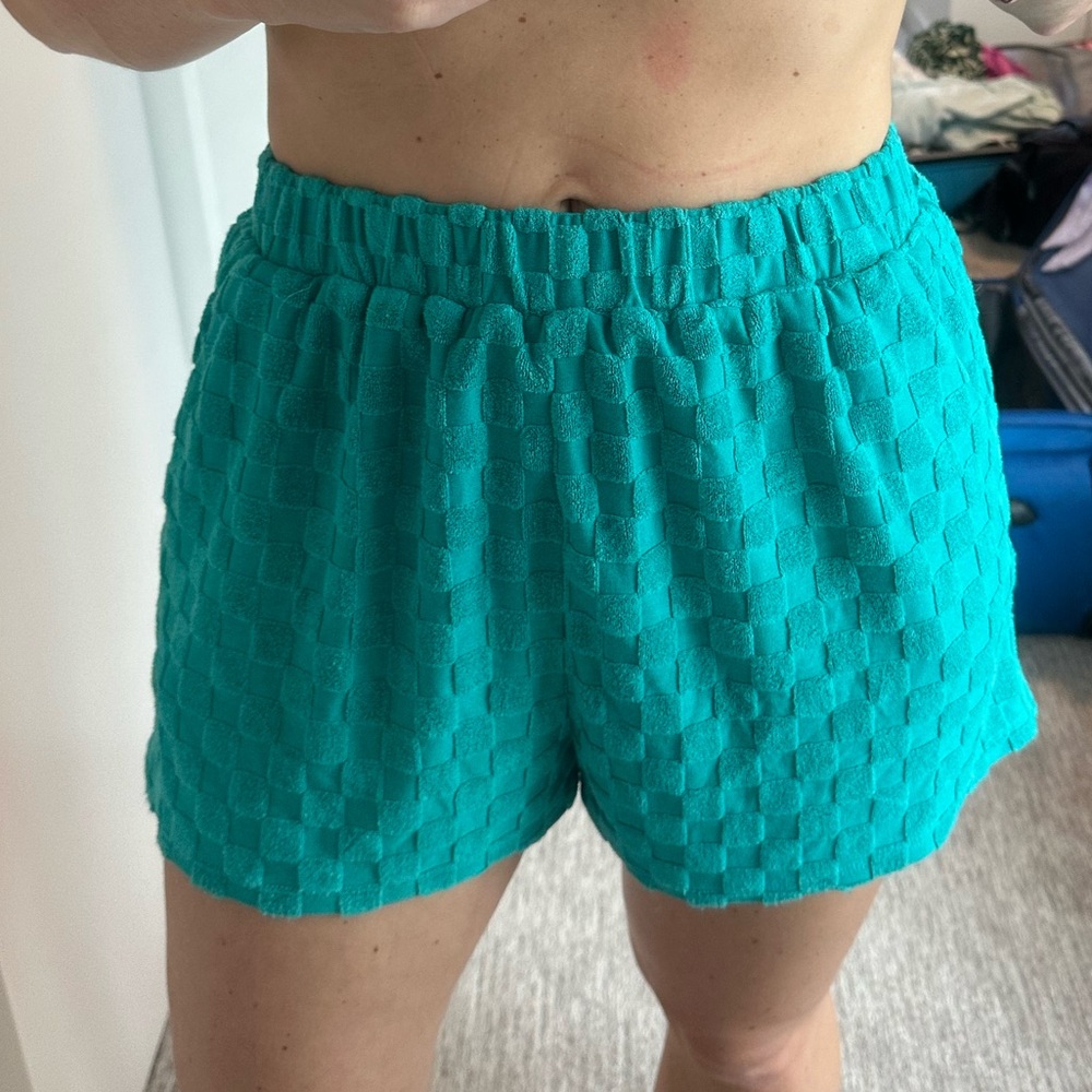 Vibrant Teal Women's towel Shorts with pockets